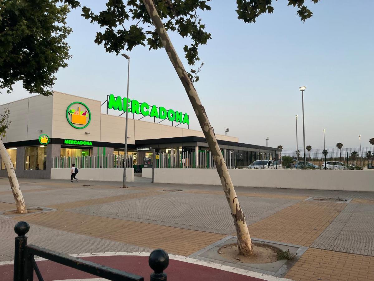 איסלה כריסטינה Mercado Y Playa מראה חיצוני תמונה